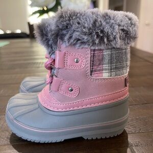 listing-status-banner